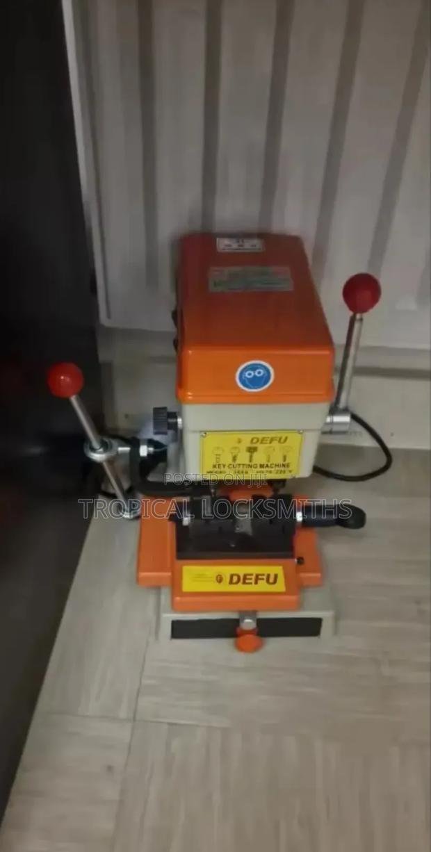 Dimple Key Cutting Machine(DEFU) - main view