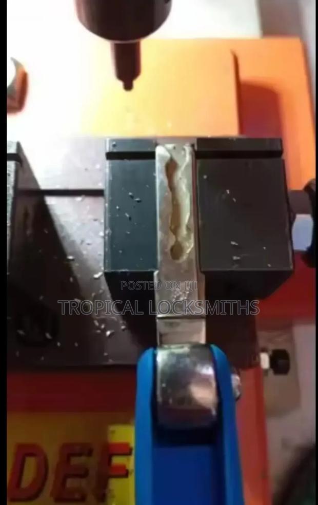 Dimple Key Cutting Machine(DEFU) - thumbnail 4