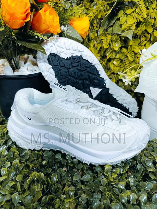 Trainers ;Nike ACG Low M.Fly Goldrex - thumbnail 9