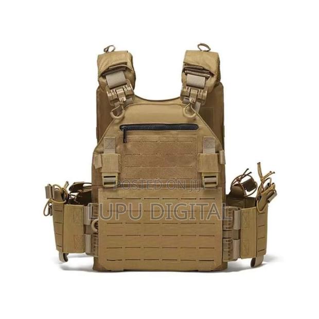 Body Armour - thumbnail 5