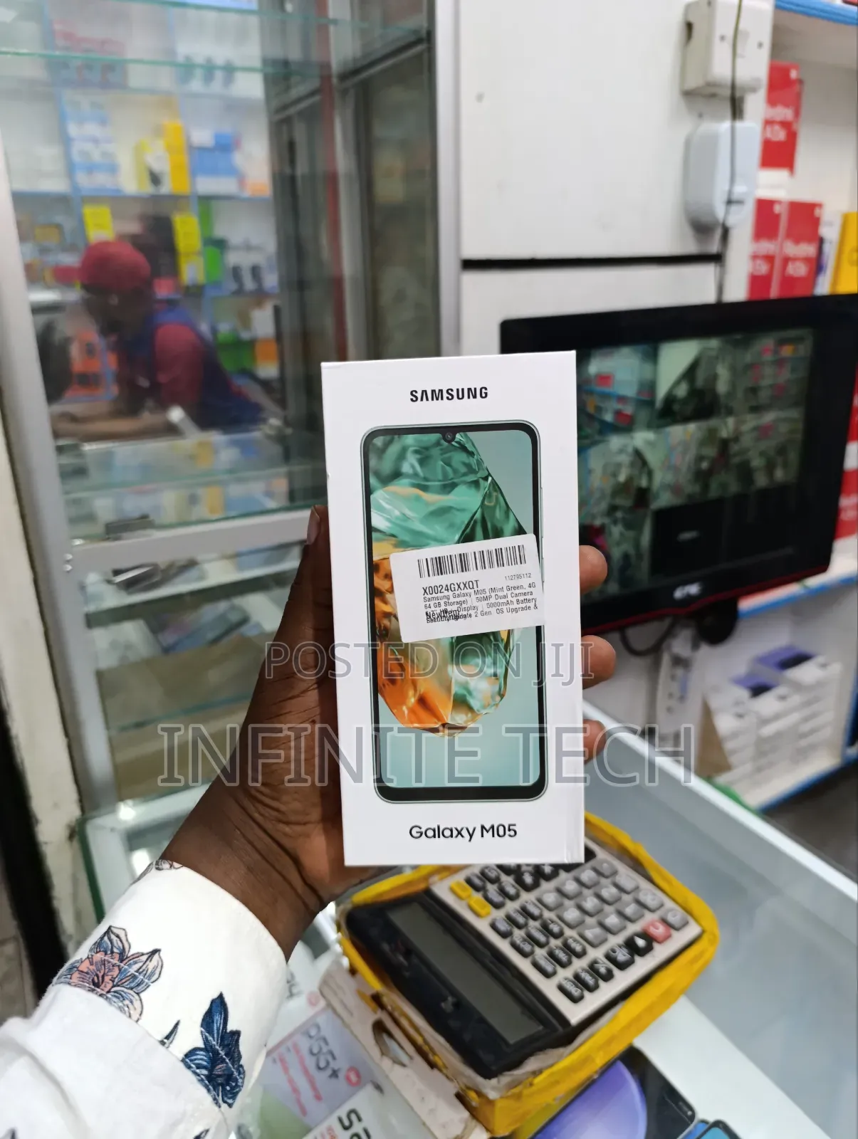 New Samsung Galaxy M05 64 GB Black