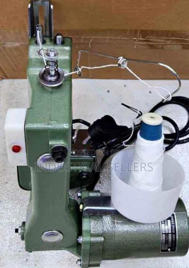 New Bag Closer Machine - main view