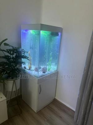 Long-Form Aquarium Tower - thumbnail 2