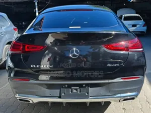 Mercedes-Benz GLE-Class GLE 400d 4MATIC 2019 Black