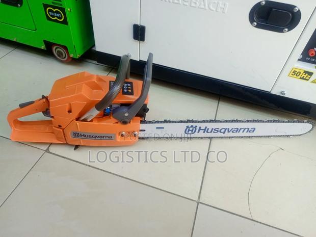 Husqvarna 272xp 3.6kw Professional Chainsaw/Powersaw