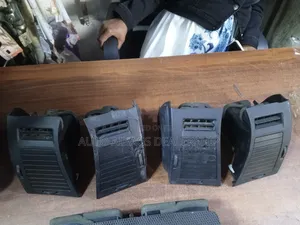 Toyota Mark X Dashboard Ventrators Full Set.