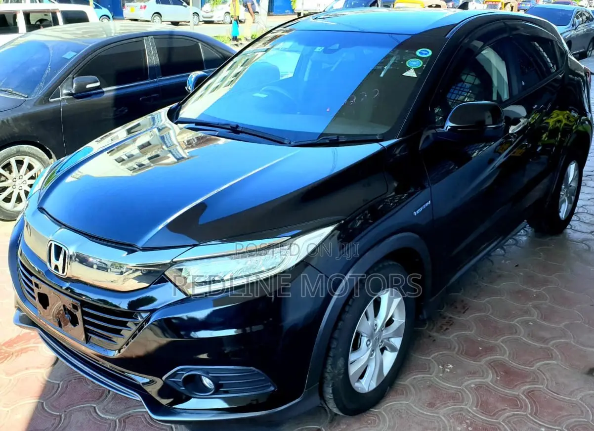 Honda Vezel 1.5 Hybrid 2WD 2019 Black