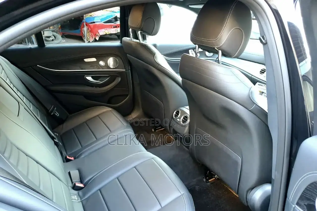 Mercedes-Benz E350e 2018 Black