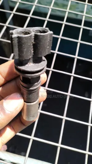 Crank Shaft Sensor for 1nz Ist,Probox,Raum Etc