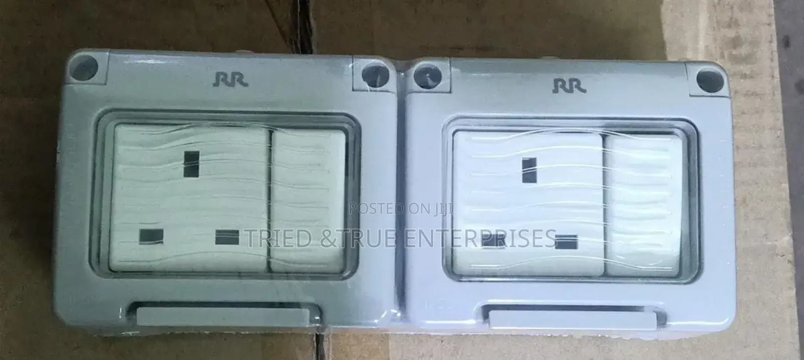 Unique Waterproof Twin Socket Yg9k