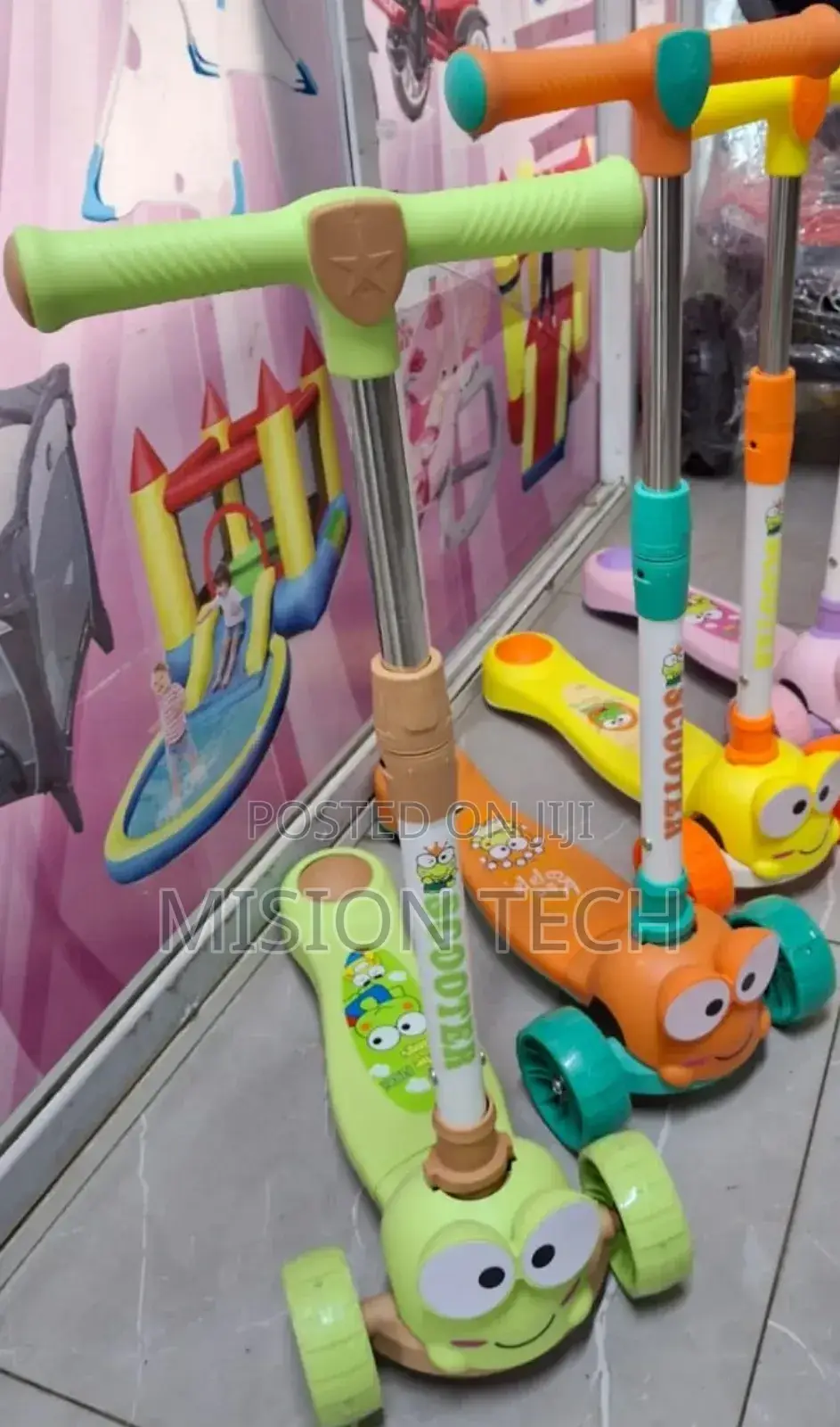 *Scooter With Foldable Handle°°= 