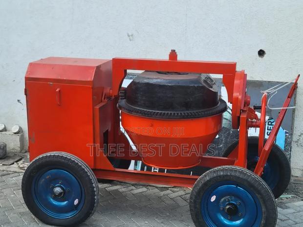 Indian Concrete Mixer 500ltrs - Titan