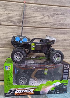 *4 Wheel  Remote Control Truck* - thumbnail 2