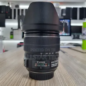 Canon EF-S 15-85mm F/3.5-5.6 IS USM
