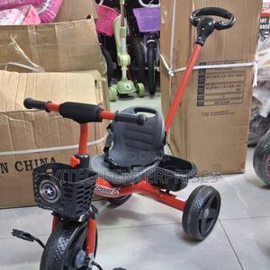 Kid's Trycle With Push Handle - main view