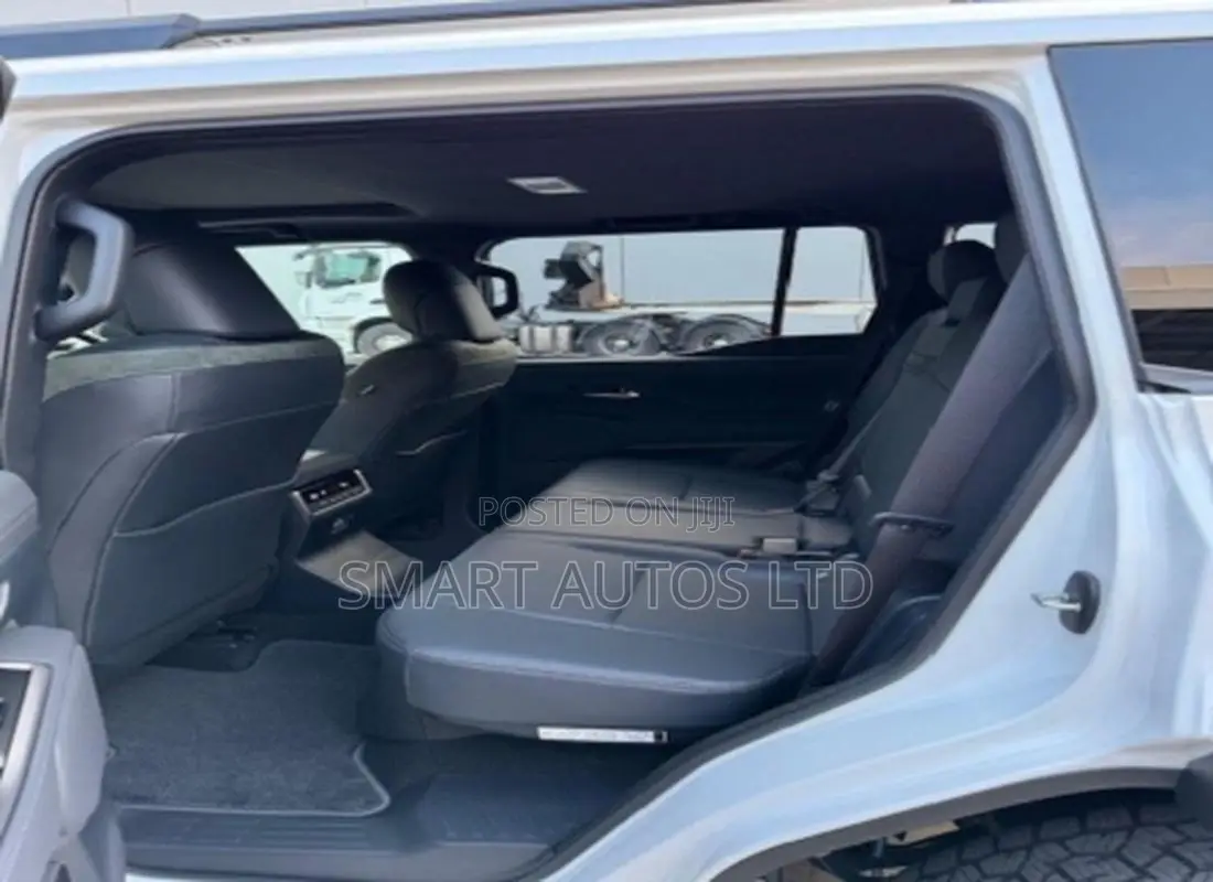 New Lexus GX 550 Overtrail 2024 White