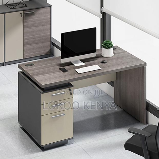 Office Desk: 1.2 Meter Executive Office Desk