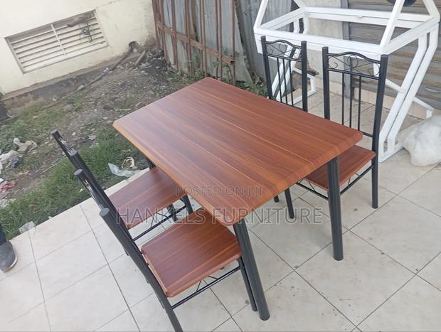 4 Seater Dining Table - thumbnail 2