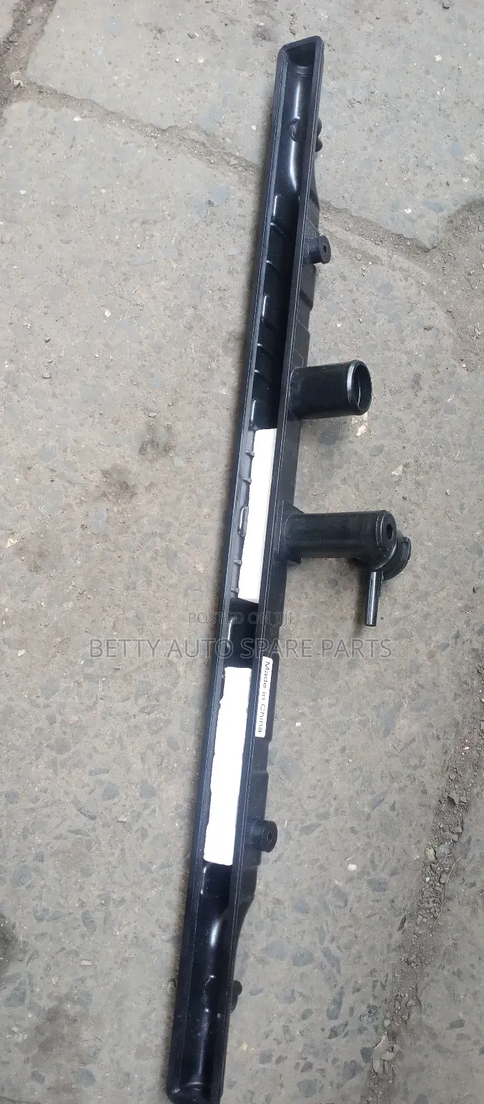 Nissan Serena Radiator Top Cover