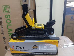2T Hydraulic Trolley Jack - thumbnail 2