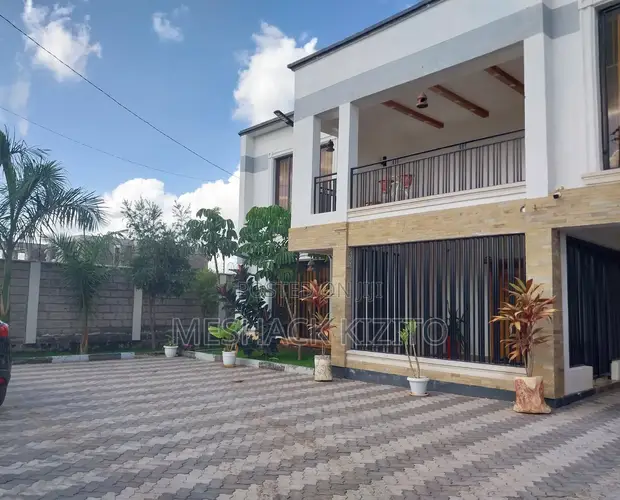 4bdrm Maisonette in Maryland, Katani for sale