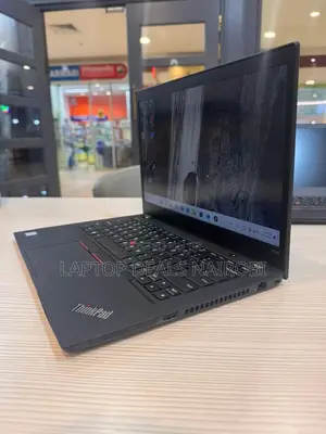 Laptop Lenovo Thinkpad T490s 16GB Intel Core I7 SSD 256GB