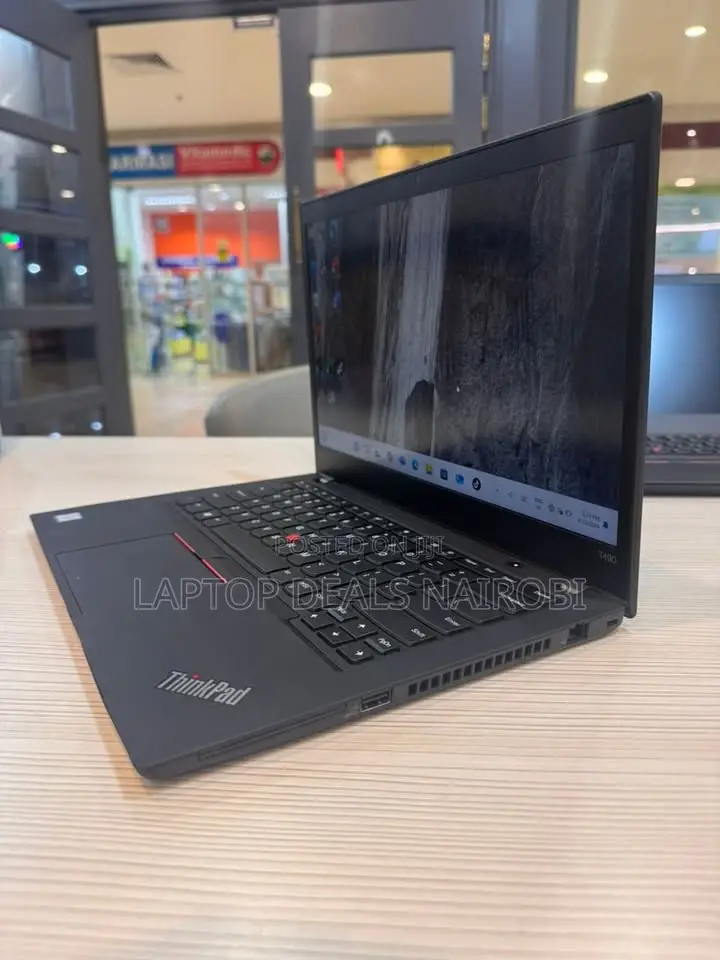 Laptop Lenovo Thinkpad T490s 16GB Intel Core I7 SSD 256GB