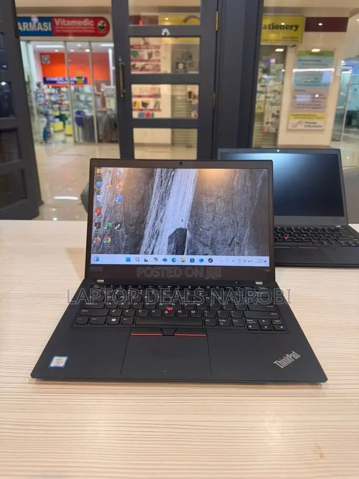Laptop Lenovo Thinkpad T490s 16GB Intel Core I7 SSD 256GB
