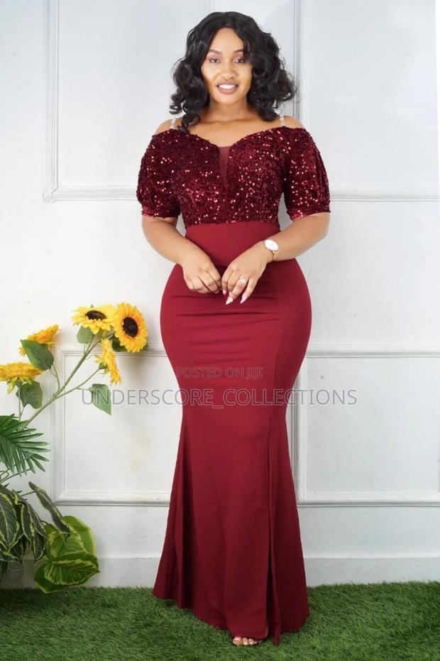 Ladies Maxi Dinner Dresses.Very Pretty. - main view