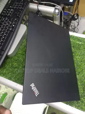 Laptop Lenovo Thinkpad T490s 8GB Intel Core I5 SSD 256GB