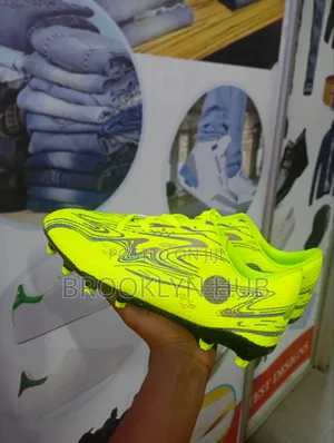 Kaotic Soccer Boots Sizes (39-45)
