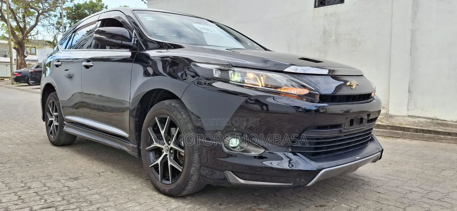 Toyota Harrier 2017 Black