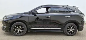 Toyota Harrier 2017 Black