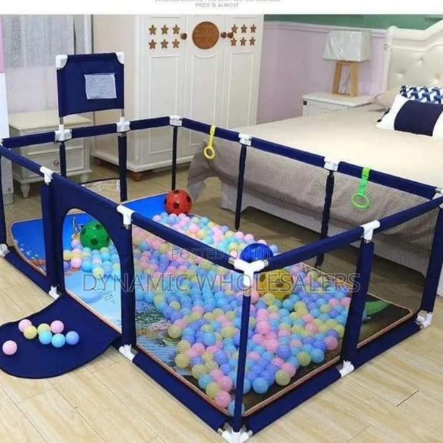 New Portable Baby Play Fence/Playpen for Babies and Toddlers