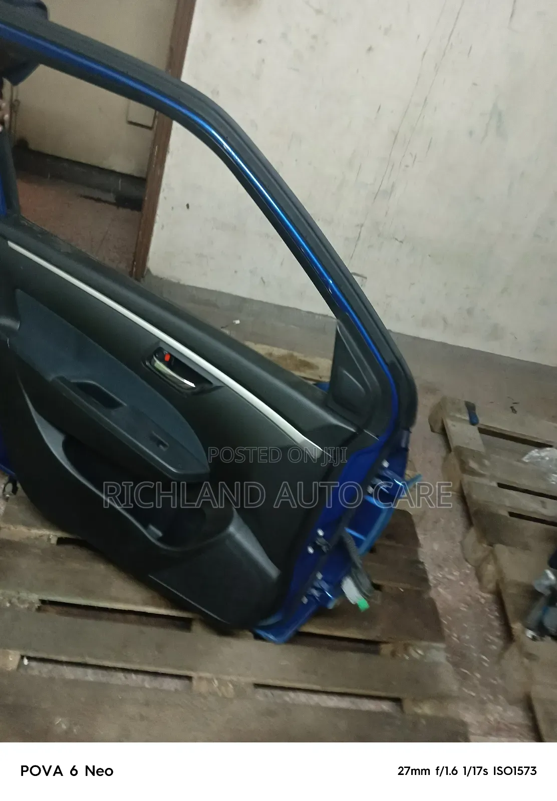 Suzuki Swift Front Door Left