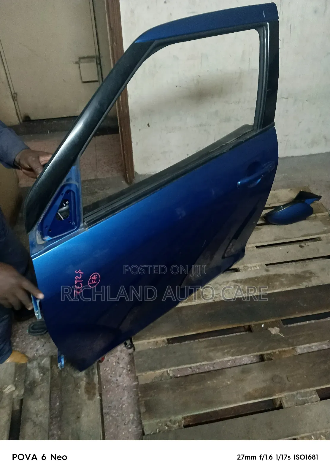 Suzuki Swift Front Door Left