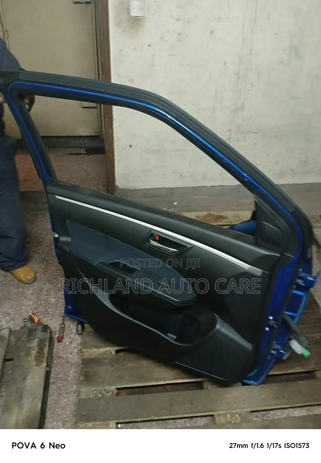 Suzuki Swift Front Door Left