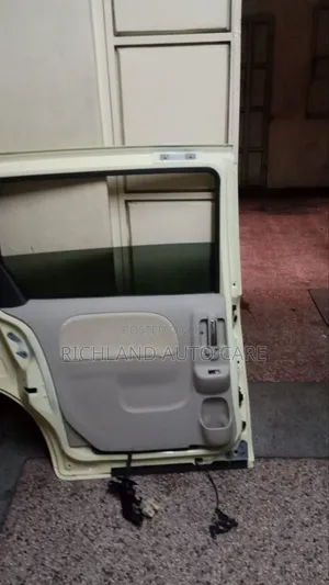 Sienta Sliding Door Rear Left Nsp81 2008-2014 Model
