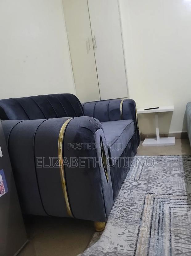 Studio Airbnb in South B - thumbnail 5