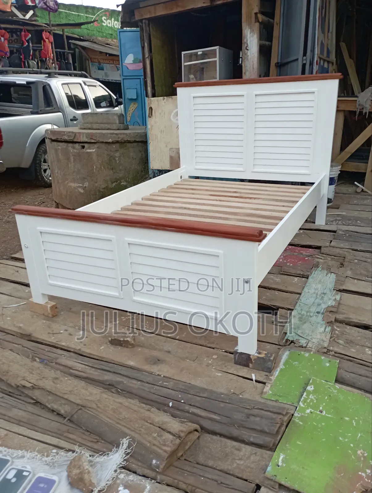 Designer 4x6 Bed