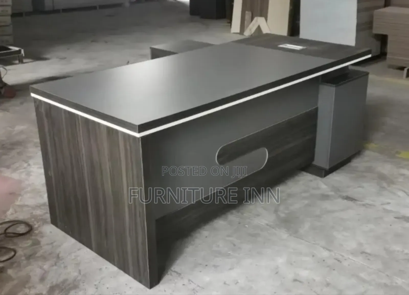 1.6M Managerial Office Table.