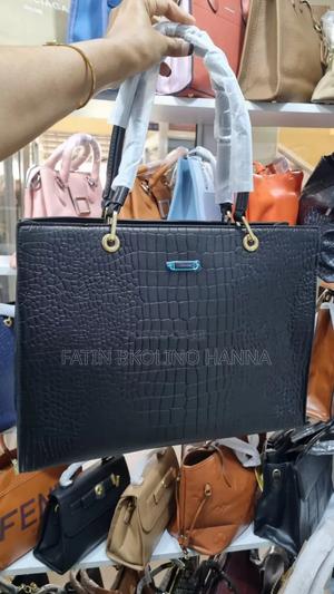 Black Classy Handbag - thumbnail 2