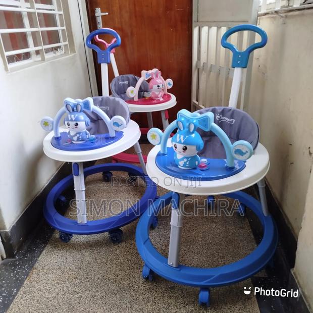 Adjustable Baby Salker - main view