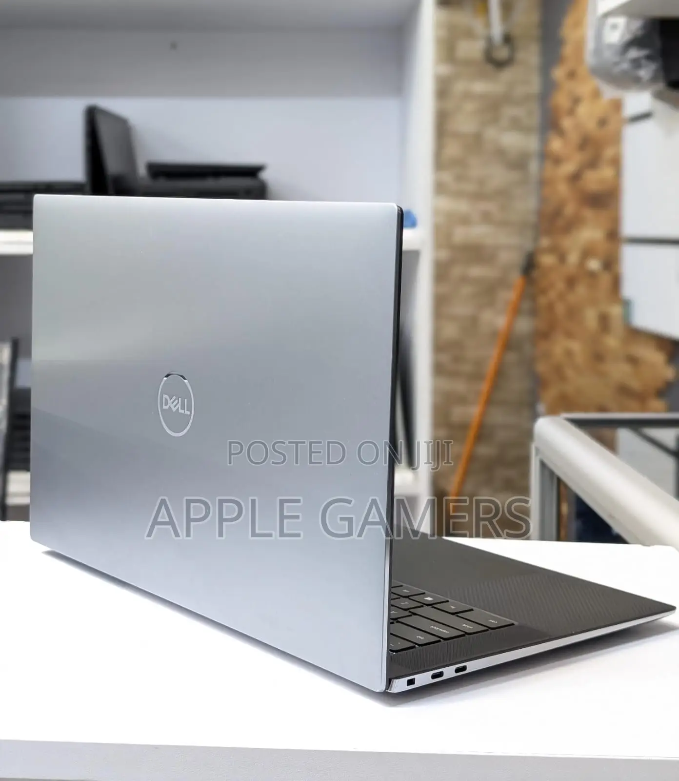 Laptop Dell Precision 15 5540 64GB Intel Core I9 SSD 512GB