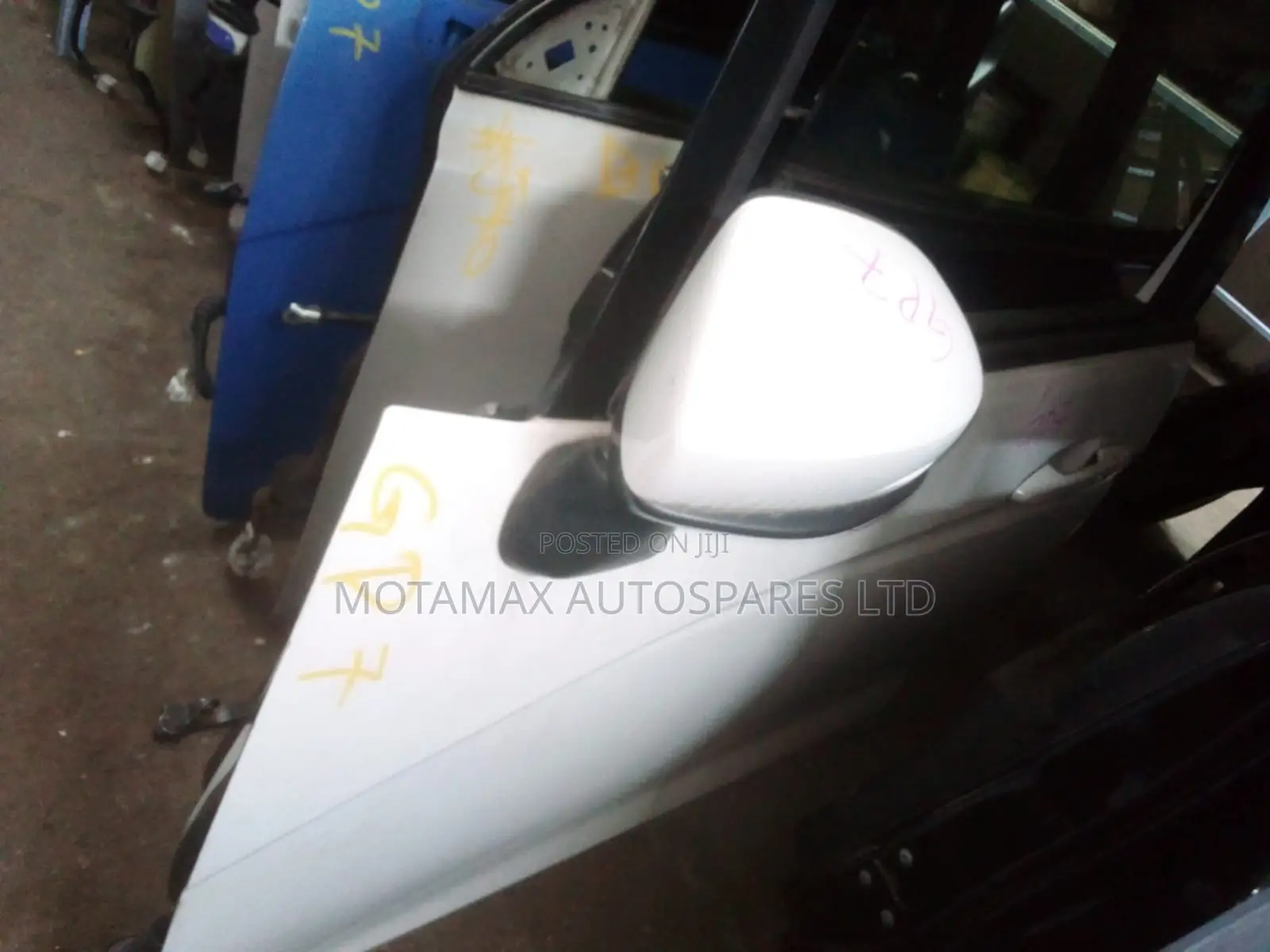 2017 Honda Fit Shuttle Gp7 Front Doors