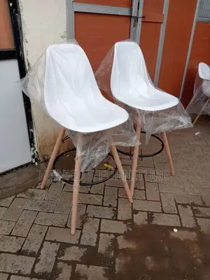 Lounge Eames Chairs
