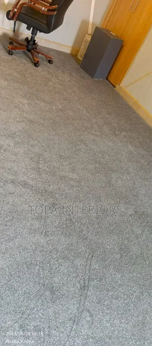 Fluffy Wall to Wall Carpets for Homes and Office