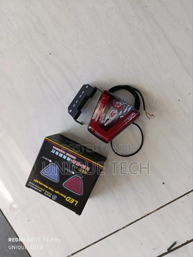 Ultra-Bright Rear Diffuser LED Signal Light