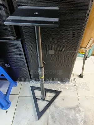 Studio Monitor Stand's