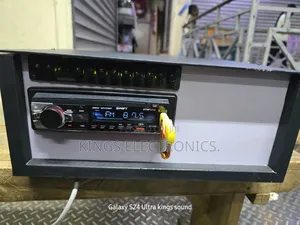 Simple Car Audio Headunit System.